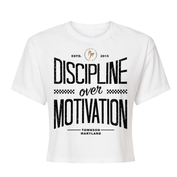 AMERICAN MUAY THAI - DISCIPLINE OVER MOTIVATION - WOMEN'S CROP T-SHIRT - $QDGAXS$ Thumbnail